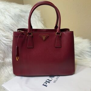 Prada Red Saffiano Lux Leather Tote Bag unused